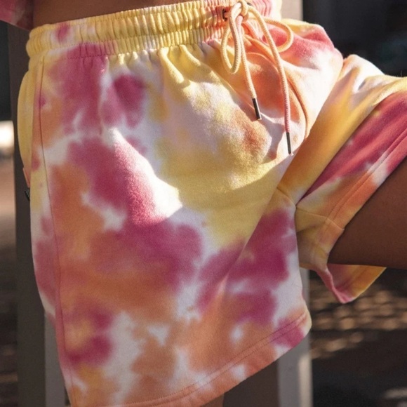 NWT Volcom Truly Stoked Tie Dye Multi Drawstring Shorts - Picture 2 of 8